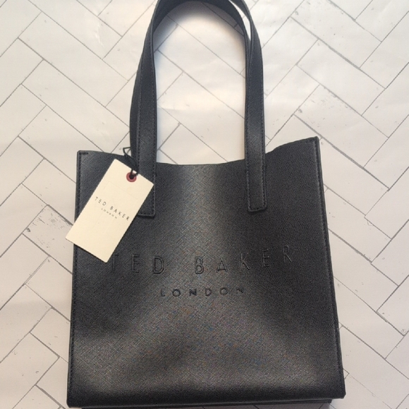 Ted Baker Handbags - Ted Baker Black Tote Bag Sleek Minimalist Design